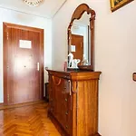 Amplio Y Acogedor Piso En Pleno Barrio De Gros, En Donostia - *