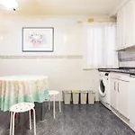 Amplio Y Acogedor Piso En Pleno Barrio De Gros, En Donostia - * San Sebastian