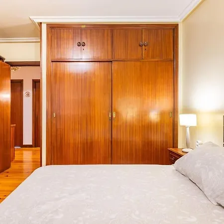 Apartman Amplio Y Acogedor Piso En Pleno Barrio De Gros, En Donostia - San Sebastián